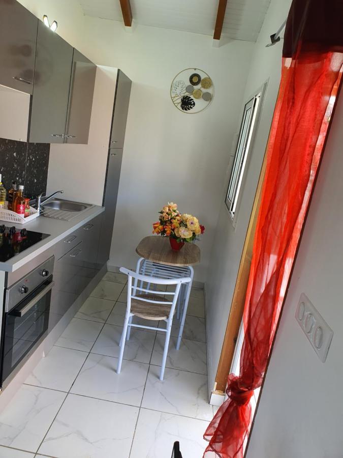 Bungalow Vacances Sainte-Rose Exterior foto