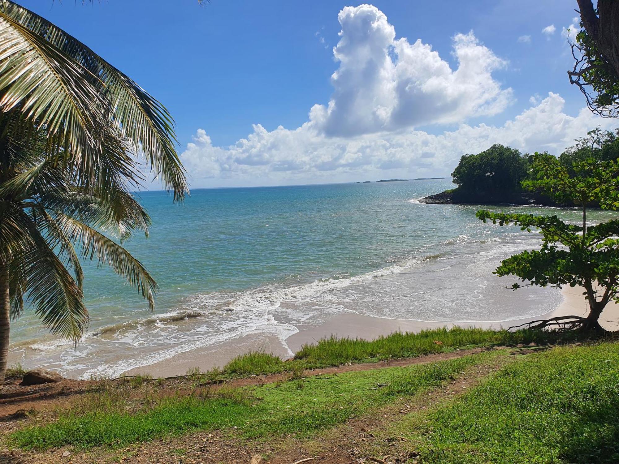 Bungalow Vacances Sainte-Rose Exterior foto